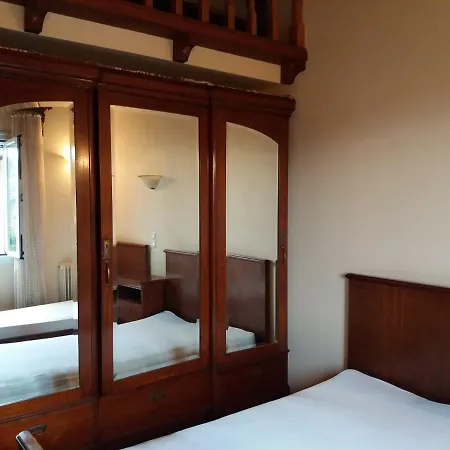 Traditional Family House Casa vacanze Agios Georgios Pagon