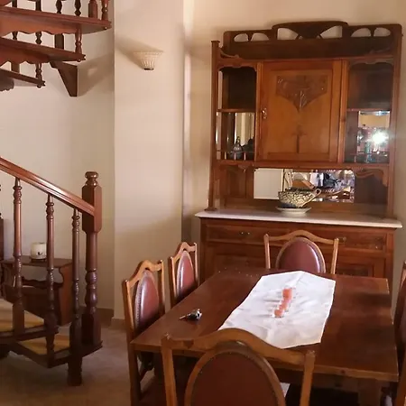 Traditional Family House Prázdninový dům Agios Georgios Pagon